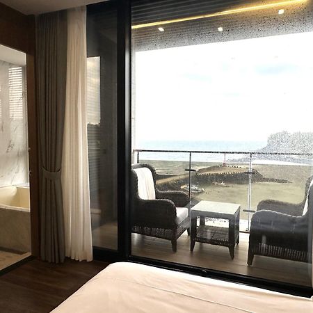 Dyne Oceano Hotel Csedzsu Kültér fotó