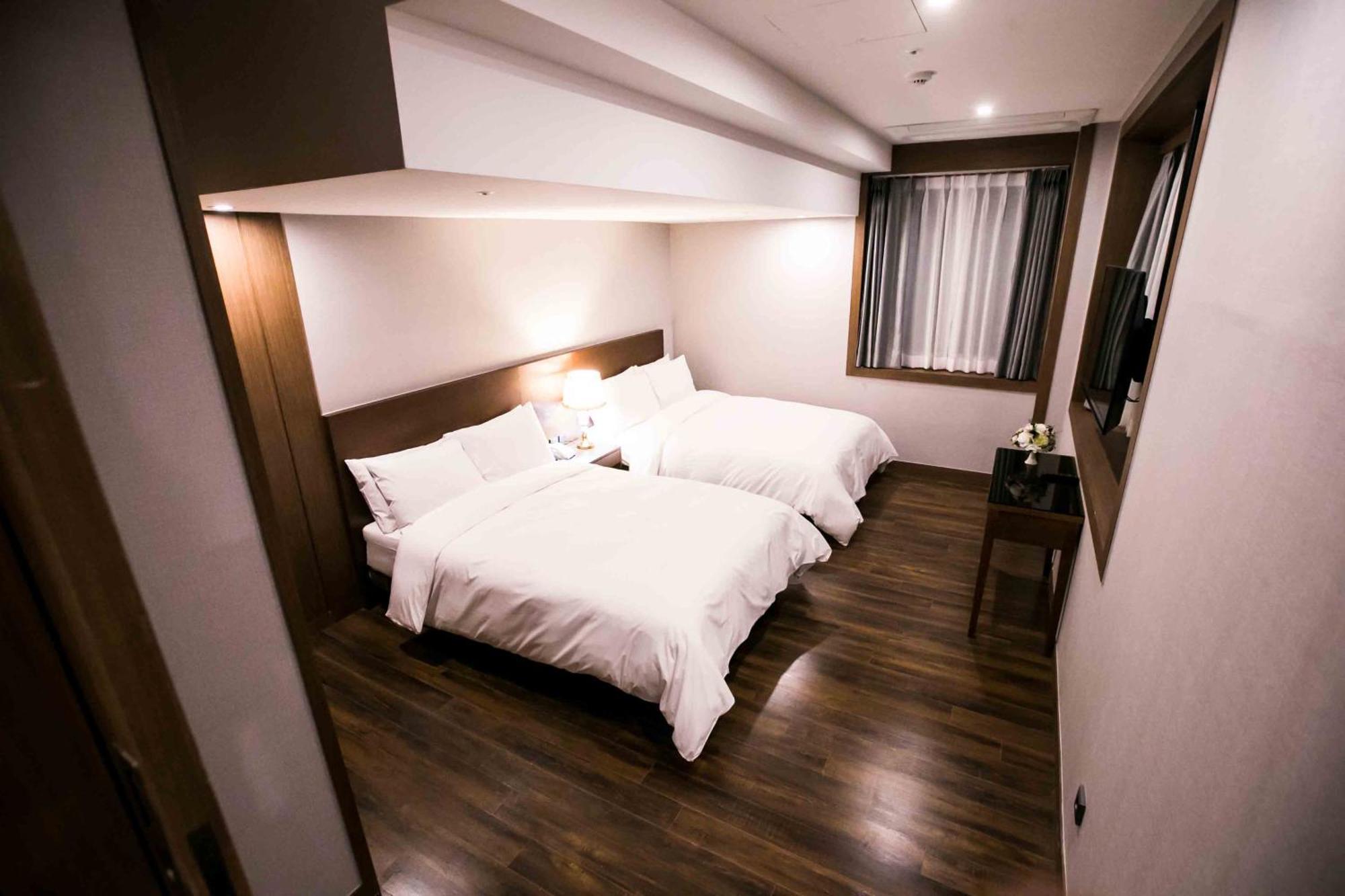 Dyne Oceano Hotel Csedzsu Kültér fotó
