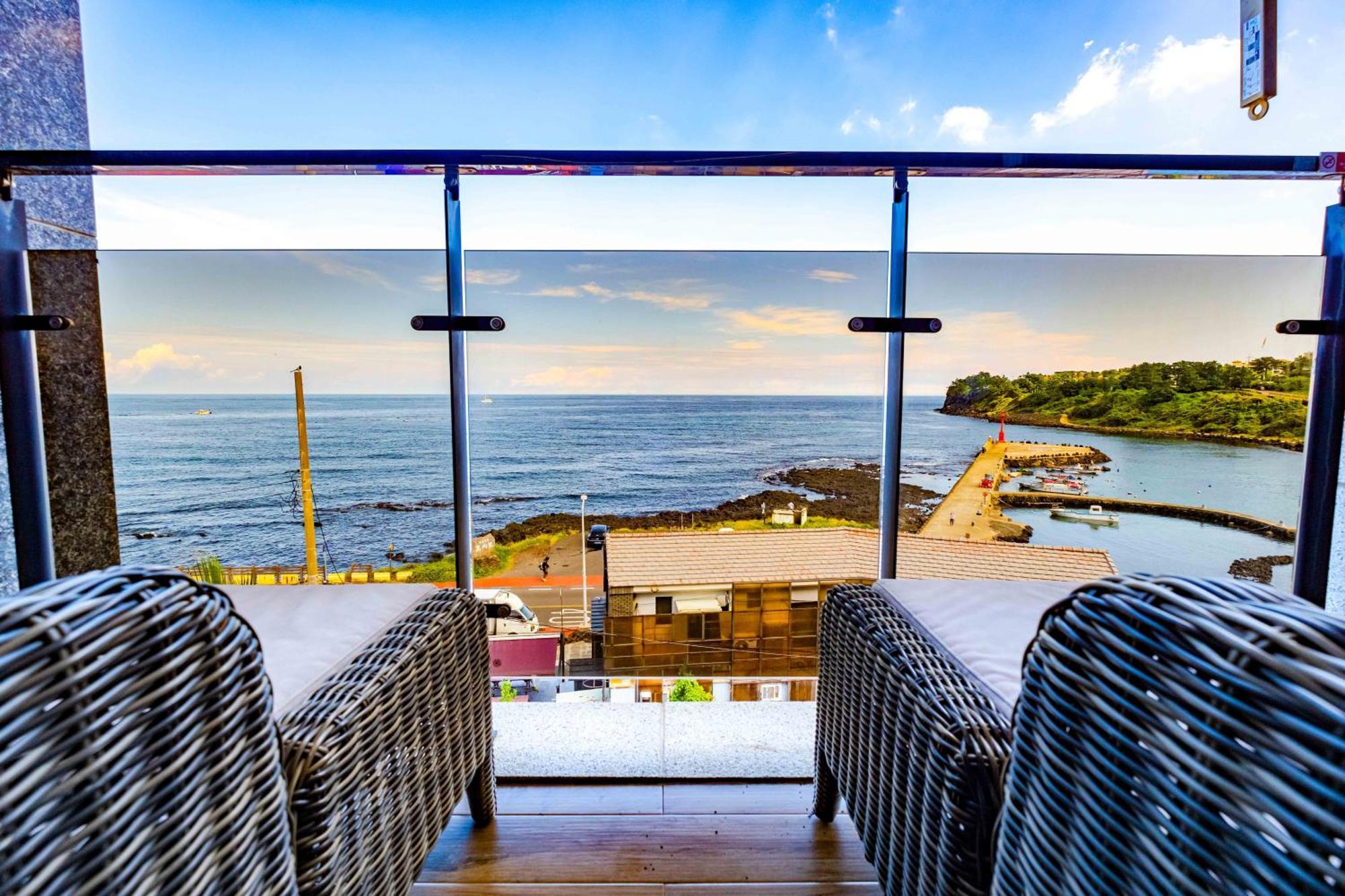 Dyne Oceano Hotel Csedzsu Kültér fotó