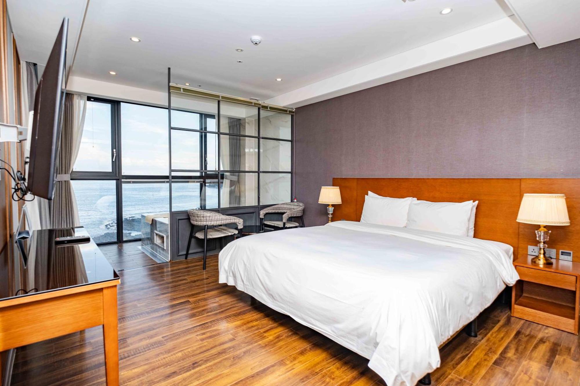 Dyne Oceano Hotel Csedzsu Kültér fotó