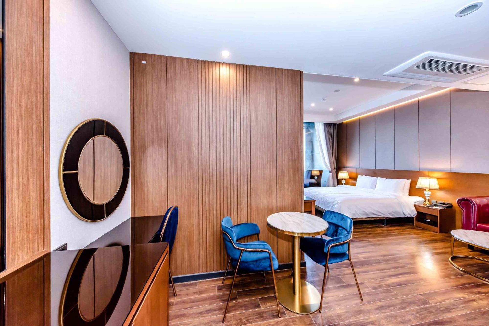 Dyne Oceano Hotel Csedzsu Kültér fotó